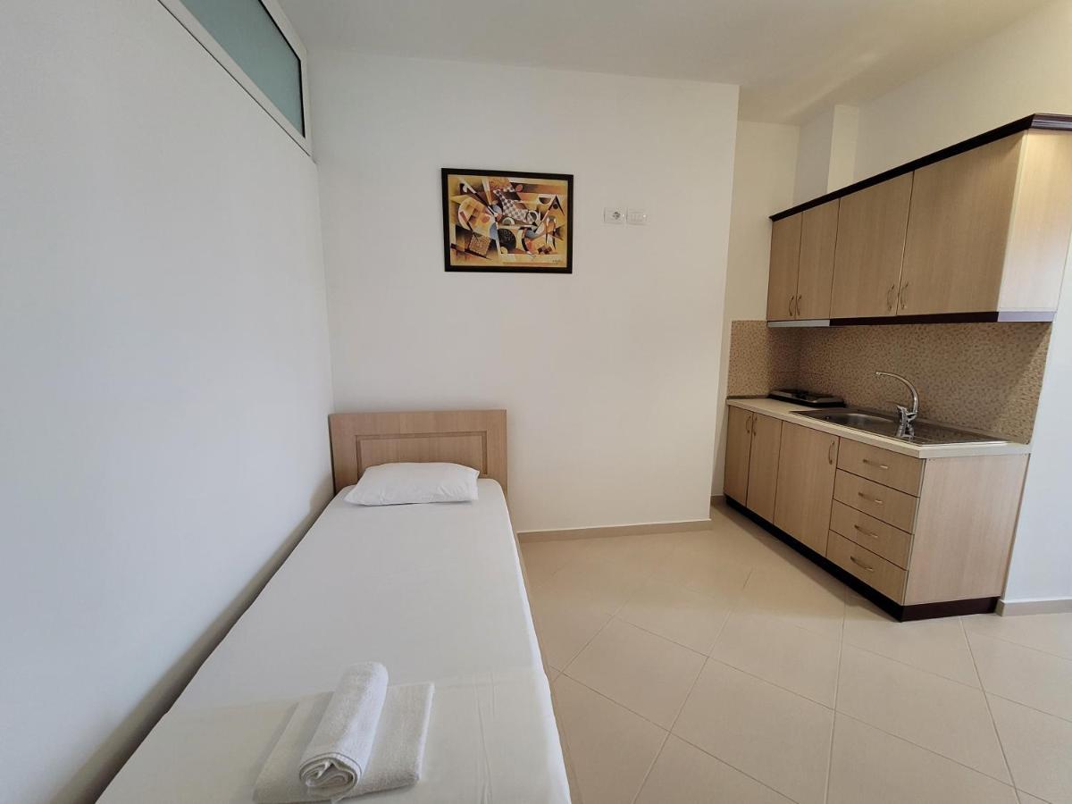Vila Mario Aparthotel Ksamil Exterior foto